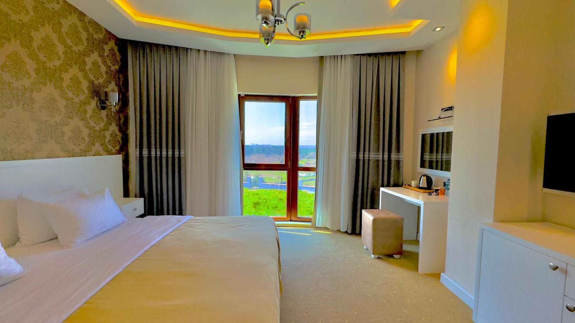 Terkos Green Roof Hotel & Spa מראה חיצוני תמונה